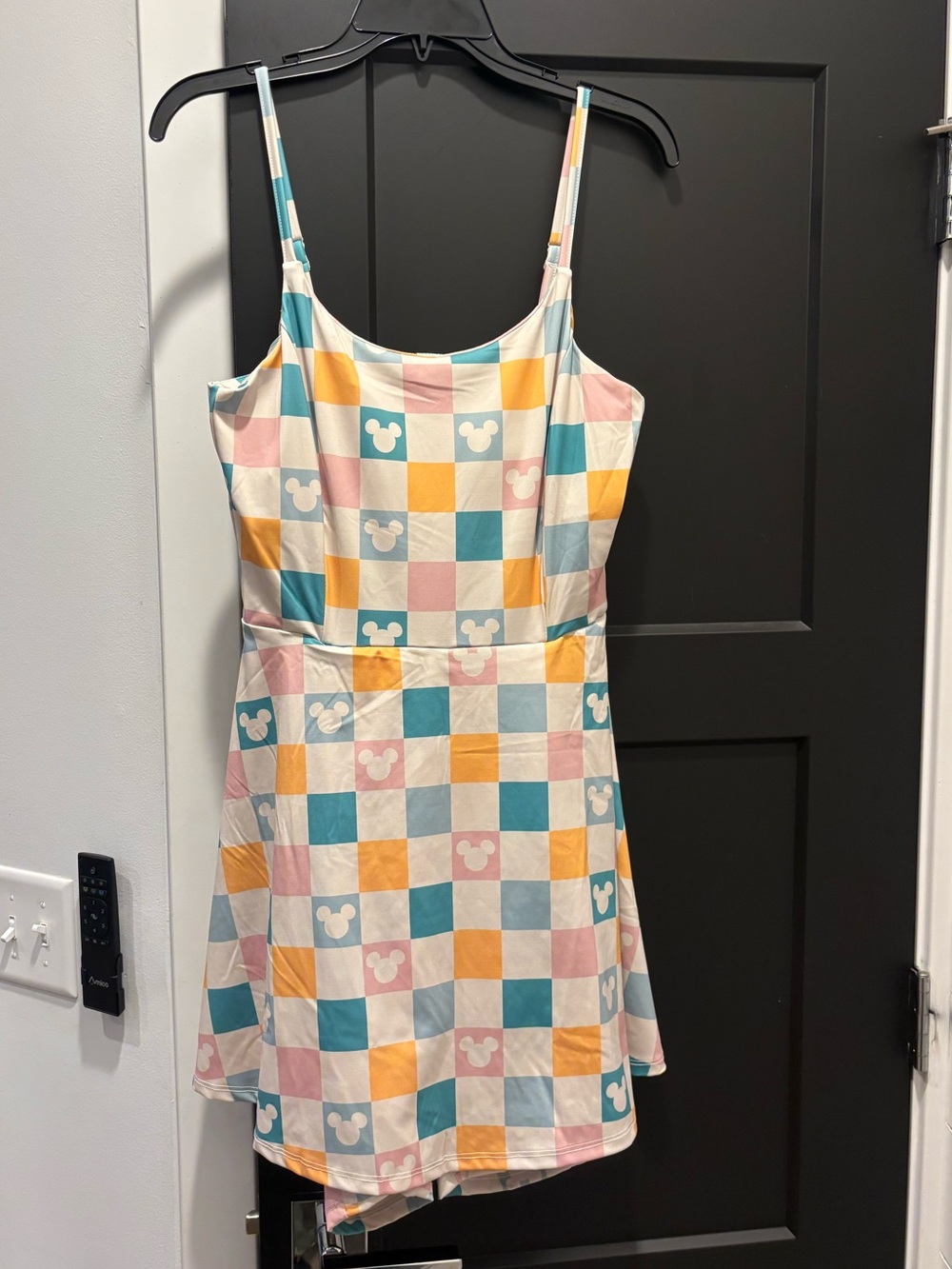 Disney Her Universe Mickey Mouse Icon Athletic Dress Medium Women NWT NEW Skort